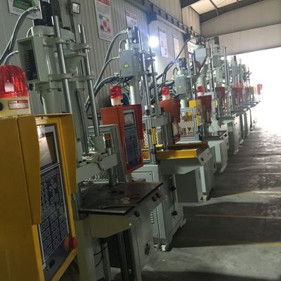 45T Verticale Plastic Precision Injection Molding Machine Verticaal