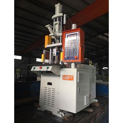 Kleine verticale injectievormmachine voor kunststof Verticaal 15T