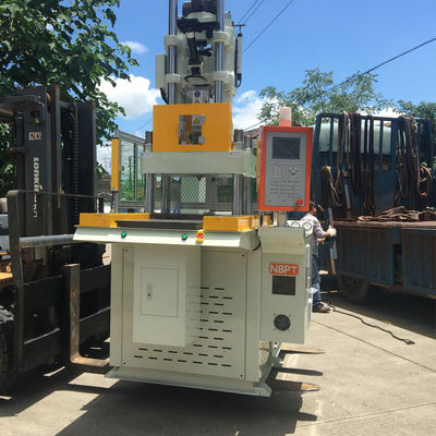 Verticale spuitgietmachine
