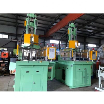 Verticale kunststof Verticale kunststof speelgoed maken Injectie gietmachines 120 ton materiaal