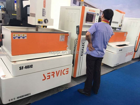 Verticale verticale spuitgietmachine mobiele telefooncasten maken machine