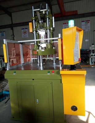 Verticale LED gloeilamphouder maken roterende injectie machine