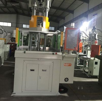 Verticale LED gloeilamphouder maken roterende injectie machine